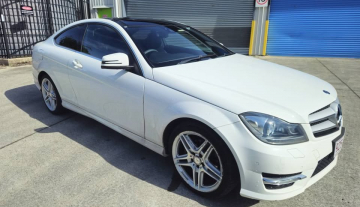 2013 Mercedes-Benz c180 w204 automatic coupe 2.jpg